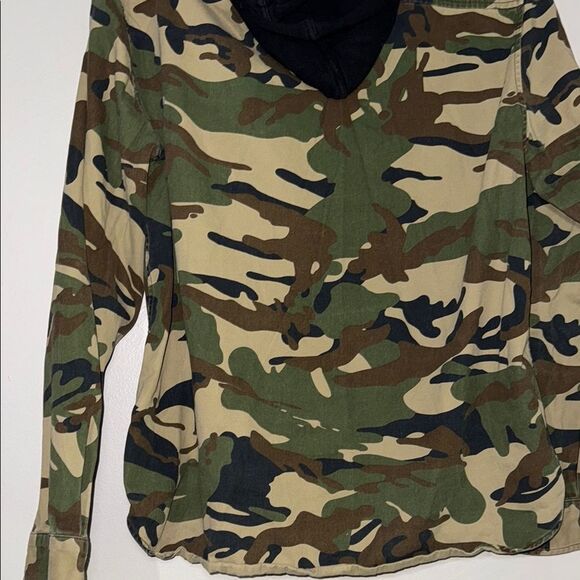 Forever 21 Brown and Green Camouflage Button Up Hooded Jacket - Picture 11 of 14
